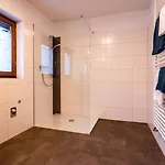 Krismer Апартаменты *