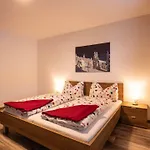 Krismer Апартаменты